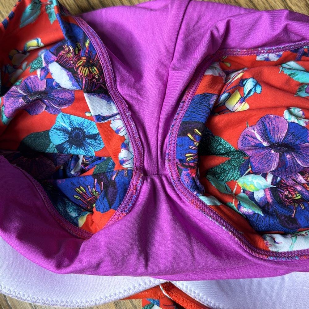 Seafolly Women’s Ruched Floral One Piece Swimsuit 8 - Picture 6 of 7